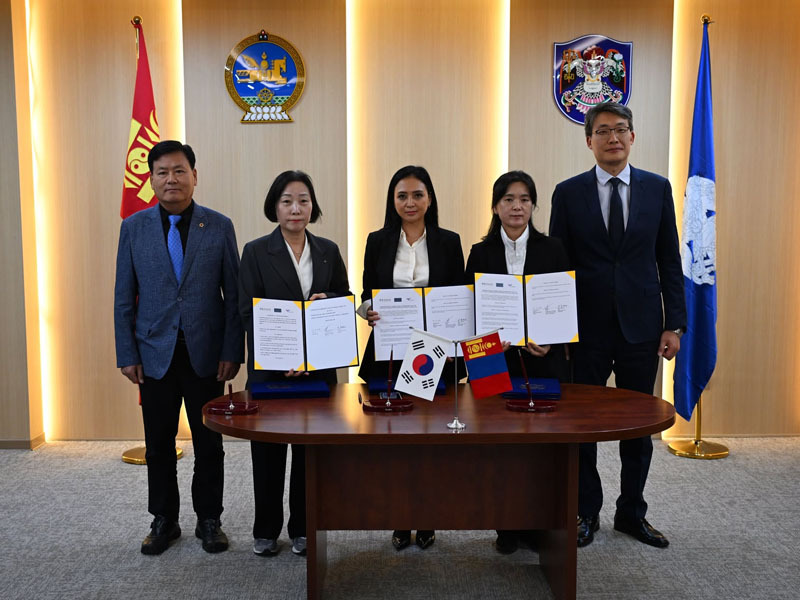 Улаанбаатар хотын Нийтийн төв номын сан Пусан хотын номын сантай хамтын ажиллагааны санамж бичиг байгууллаа